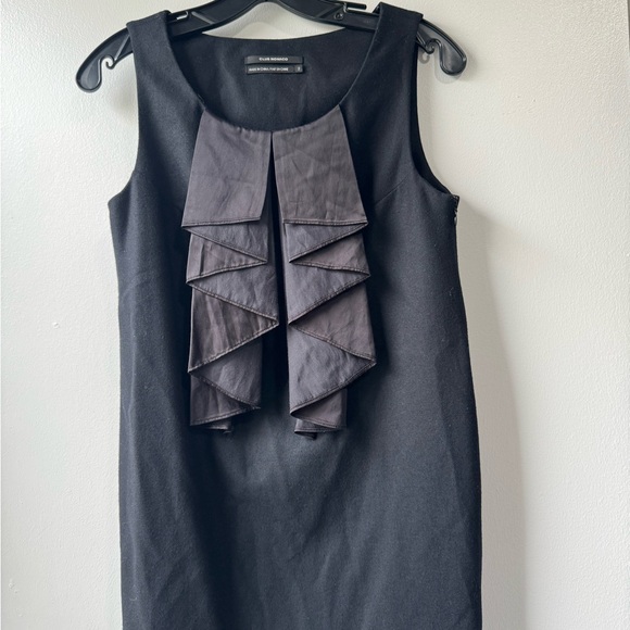 Club Monaco Sleeveless Ruffles Front Dress Size 2 - Picture 5 of 8